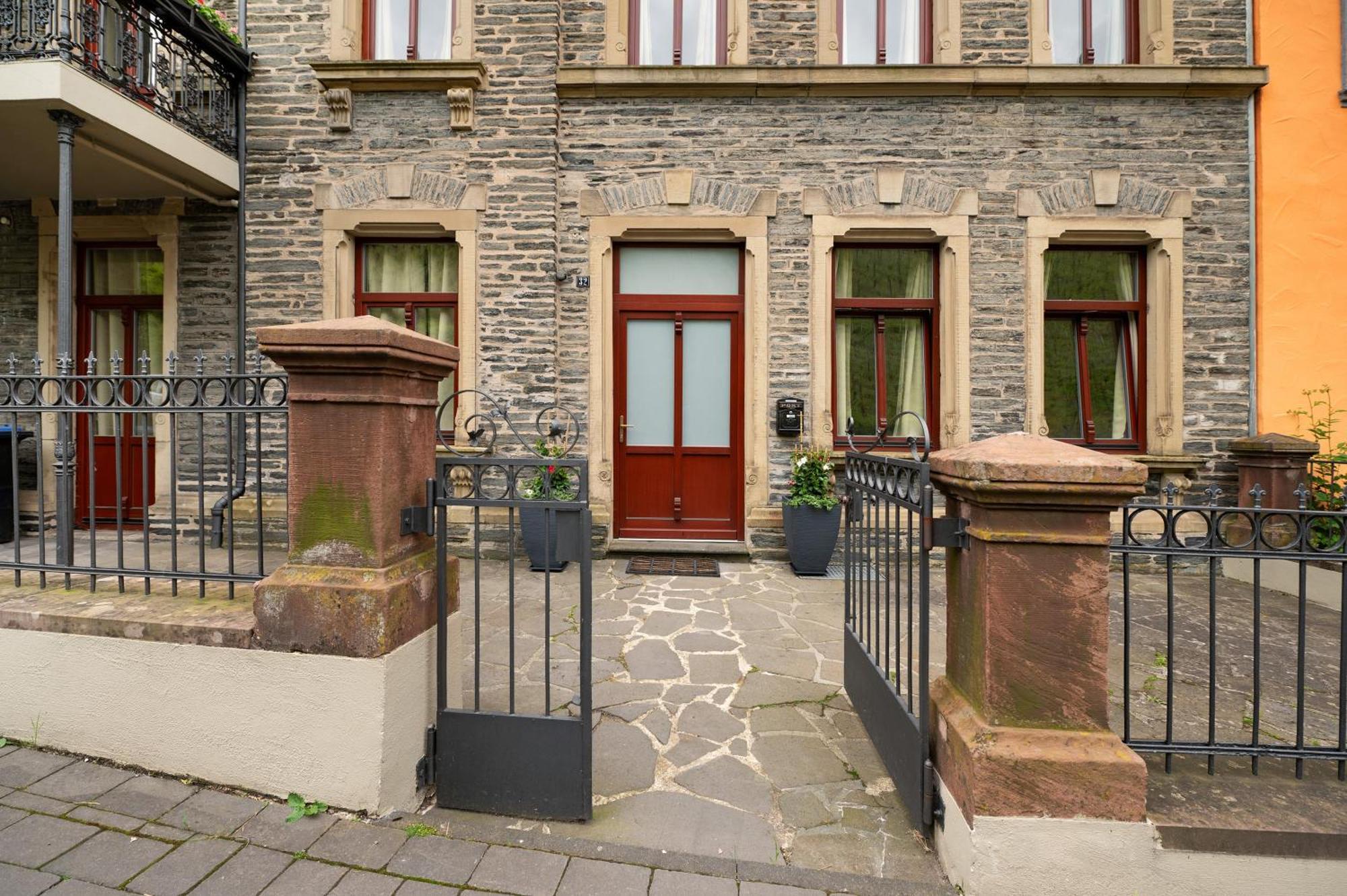 Alte Stadtvilla Am Weinberg 3 Traben-Trarbach Esterno foto